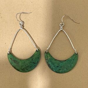 Elegant Green and Silver Earrings